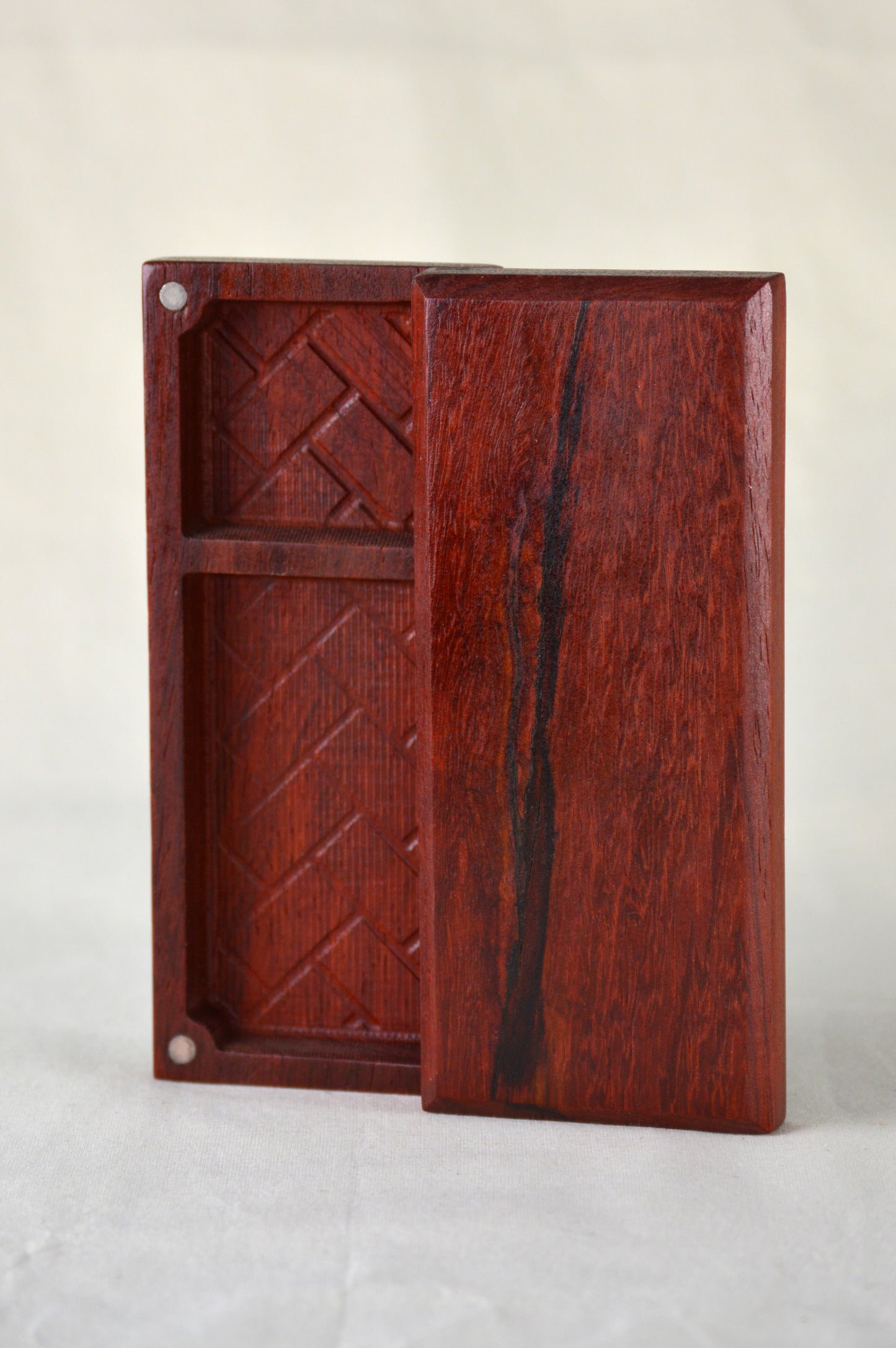 Striped Padauk | Dice and MiniatureBox