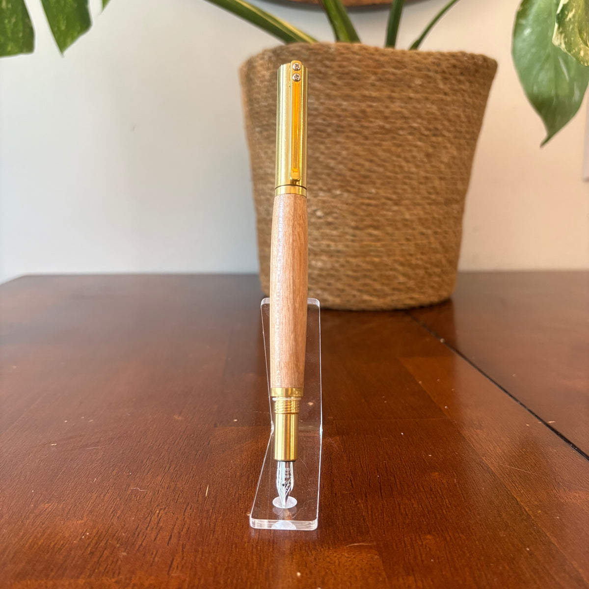 24k Gold Cap Fountain Pen