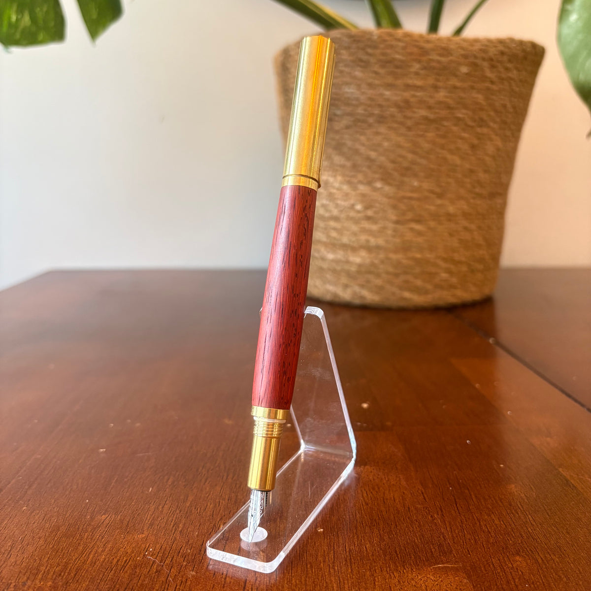 24k Gold Cap Fountain Pen