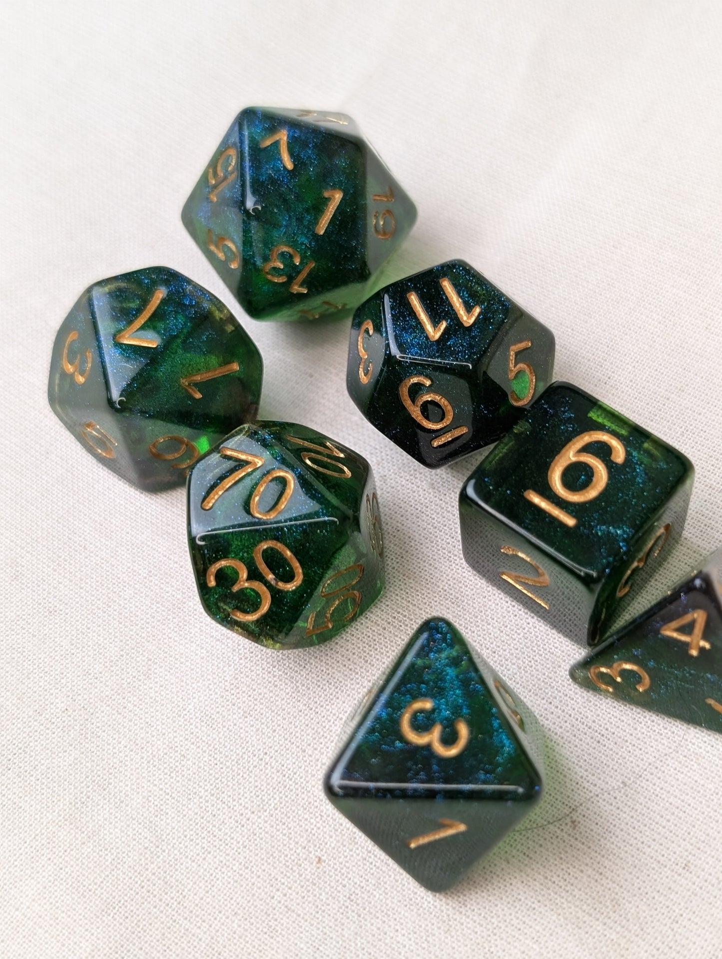 Arcanoglass | Polyhedral Dice image 1